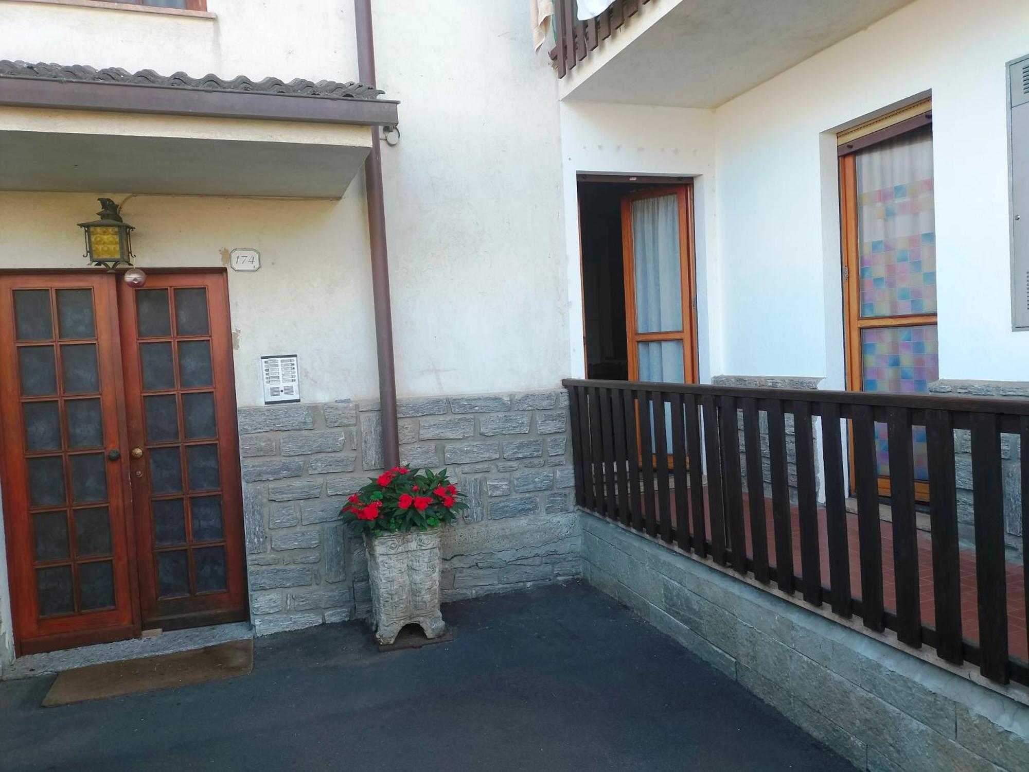 Maison Helene Αόστα Εξωτερικό φωτογραφία